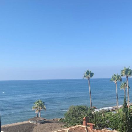 Lovely Beachfront Apartment In Calahonda Sitio de Calahonda Екстериор снимка