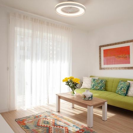 Lovely Beachfront Apartment In Calahonda Sitio de Calahonda Екстериор снимка